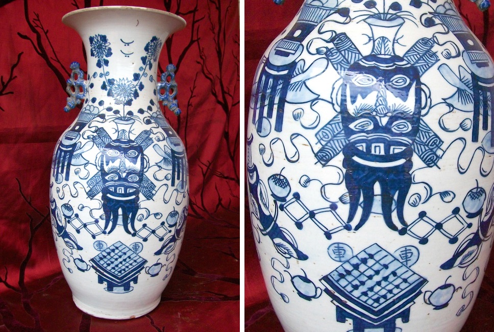 Chinese-Republic-Period-1911-1948-blue-and-white-porcelain-vase-decorated-with-Taoic-masks