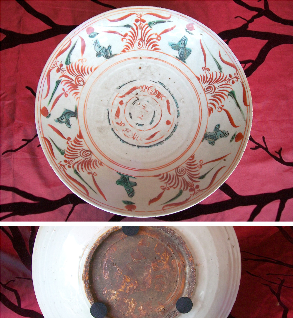 First-half-17th-century-Polygrome-Swatow-or-Zhangzhou-deep-charger