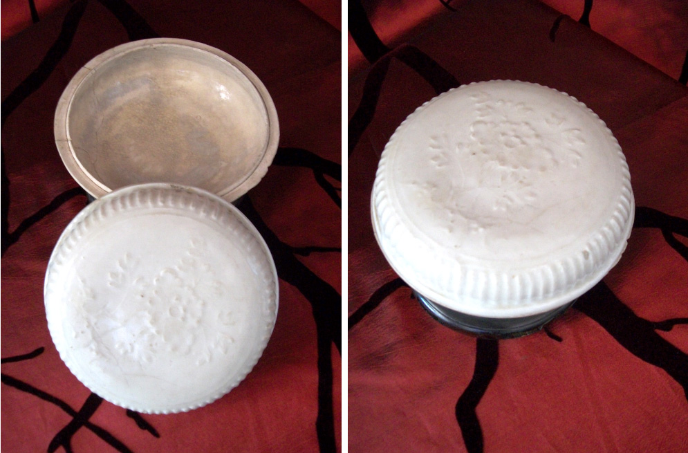 Late-14th-century-Qingbai-bowl-with-cover