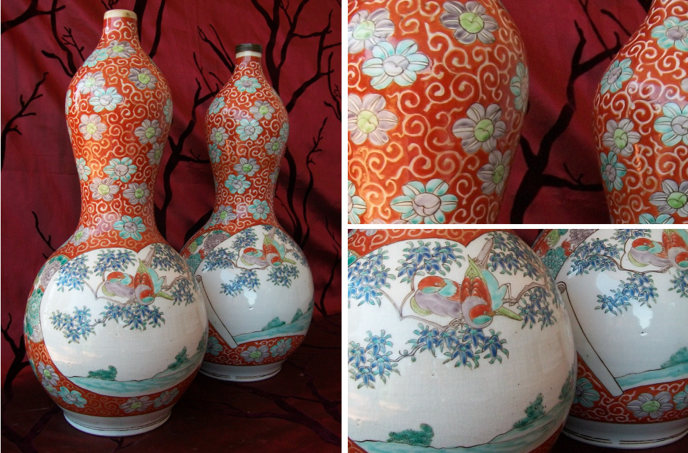Meiji period (1868-1912) Japanese double gourd vases in kakiemon style
