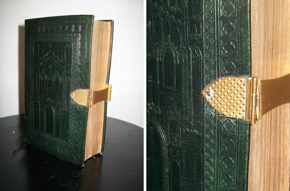 Africana-Psalm-book-with-gold-clasps-and-catches